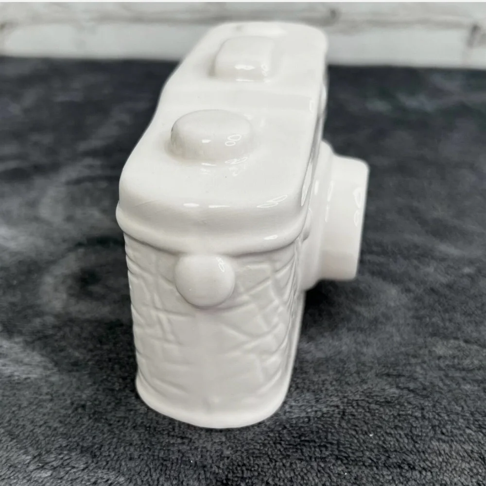 White Ceramic Camera Decor handmade - Picture 4 of 5